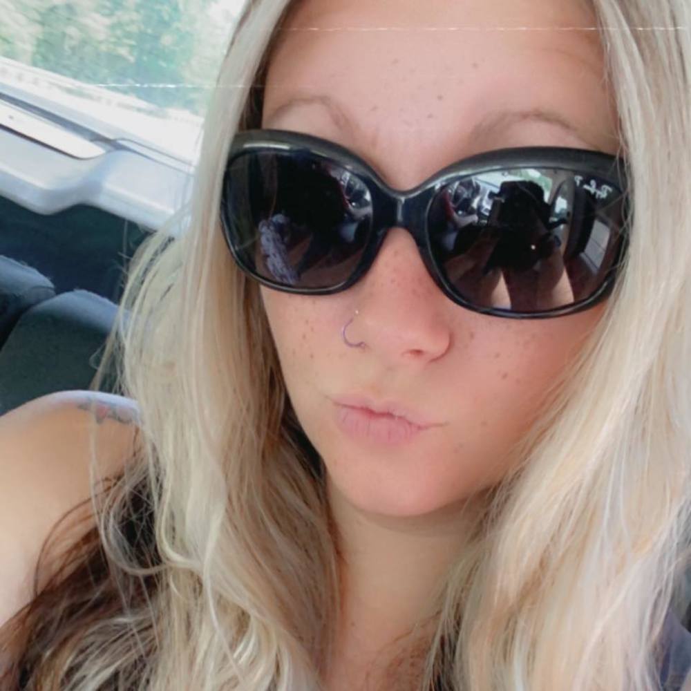 Meet your Posher, Nikki